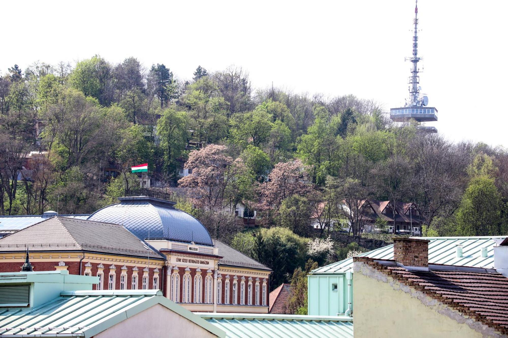 Dia Apartman Miskolc Exterior foto