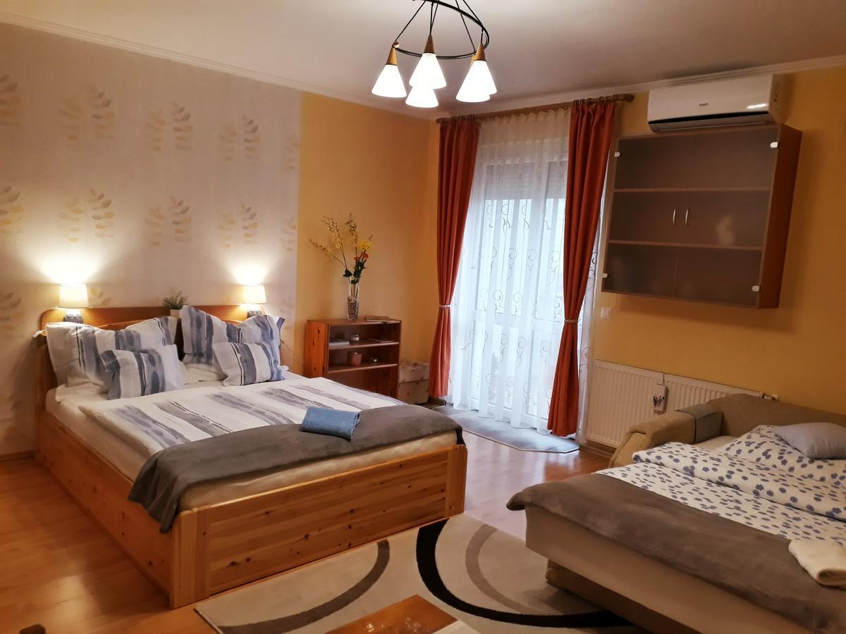 Dia Apartman Miskolc Exterior foto
